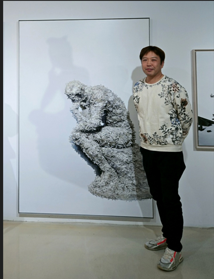 '한글 자음모음'의 신상철 작가, 'K미술과 K술 첫 협업' 나선 이유... - 뉴스 썸네일 이미지