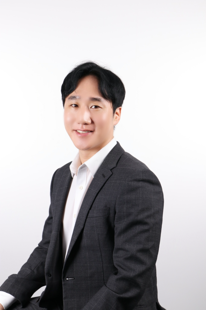 [김연수의 인터뷰 '안녕하세요' (20)] "정답 없는 탈모, 관리가 해법"- '... - 뉴스 썸네일 이미지