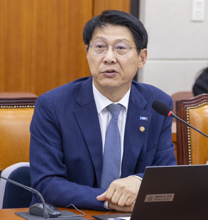 [2026 국감] 보험설계사 수수료 환수율 질타...당국, GA 감독방안 검토 - 뉴스 썸네일 이미지