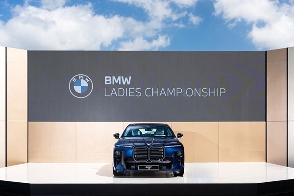 BMW 신형 7시리즈·X5·iX5, 골프장서 국내 최초 공개